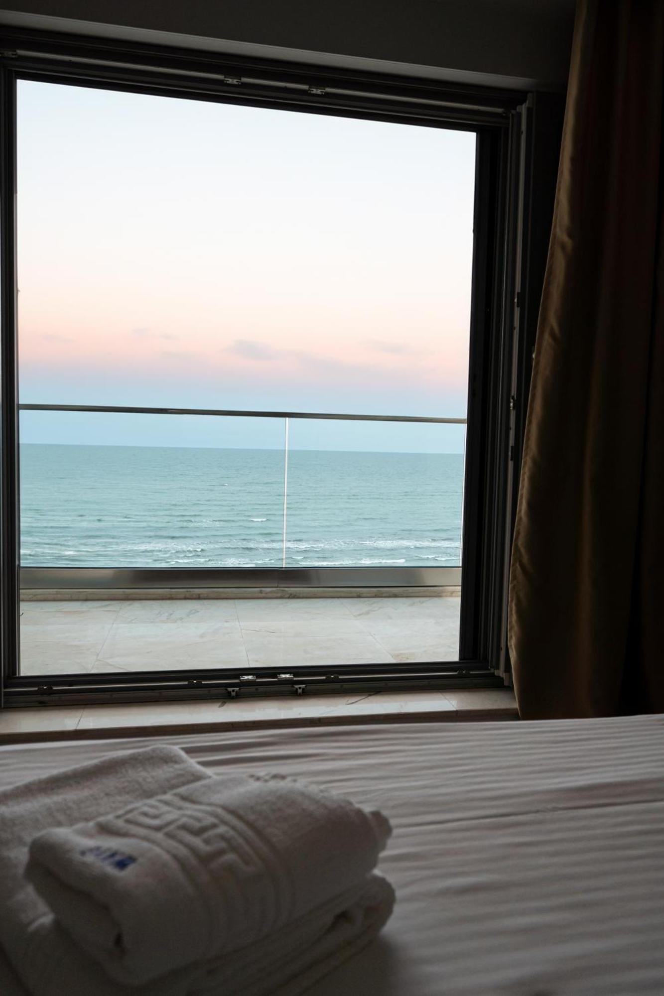 Wave 2 Promenada Apartments Năvodari Kültér fotó